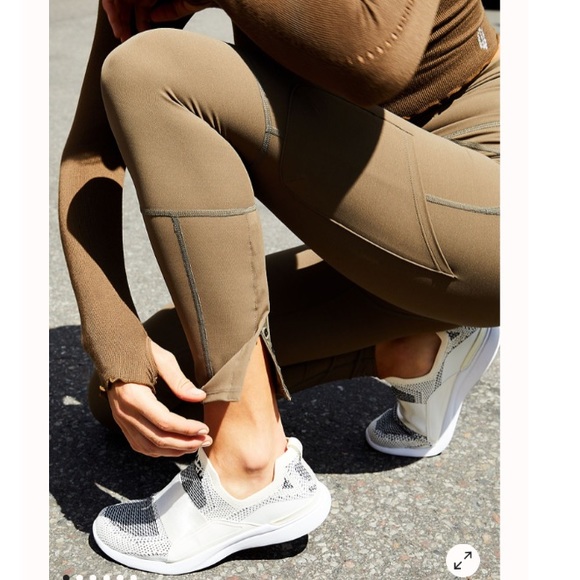 NWOT FREE PEOPLE High-Rise Ankle Flex It Leggings - Picture 3 of 12